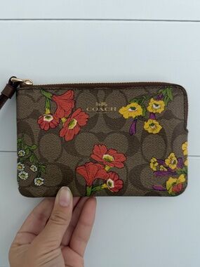 Coach wallet